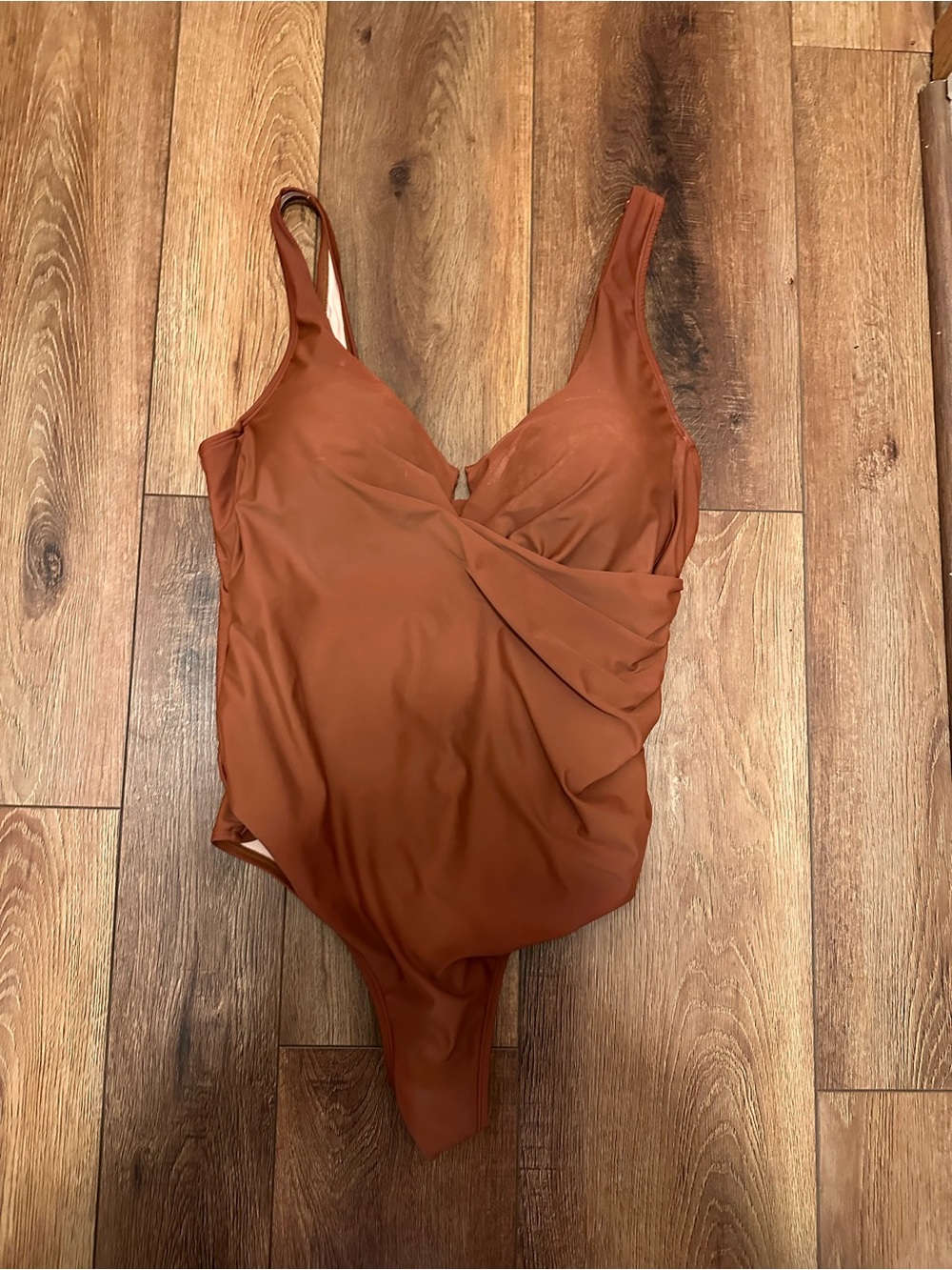 One piece swim suit from Cupshe size Large, has underwire cups